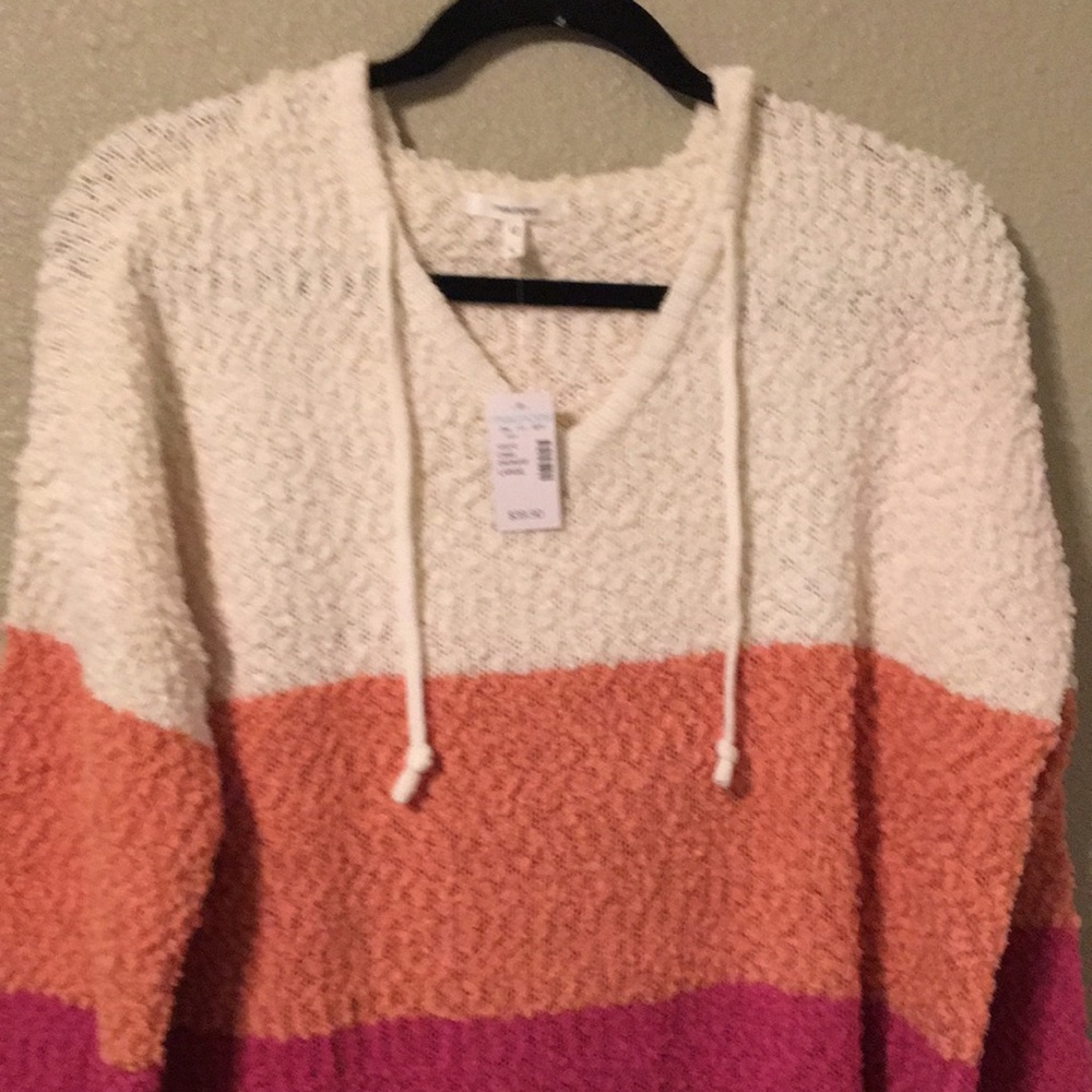 Maurice’s Colorblock Hooded Pullover Sweat… - Picture 2 of 5